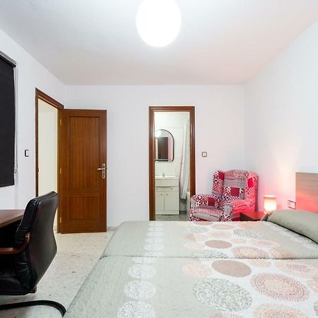 Appartamento Holi-Rent Albareda Siviglia Esterno foto