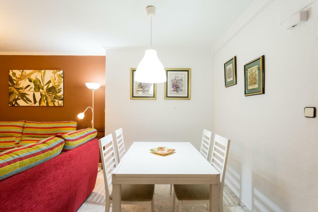 Appartamento Holi-Rent Albareda Siviglia Esterno foto