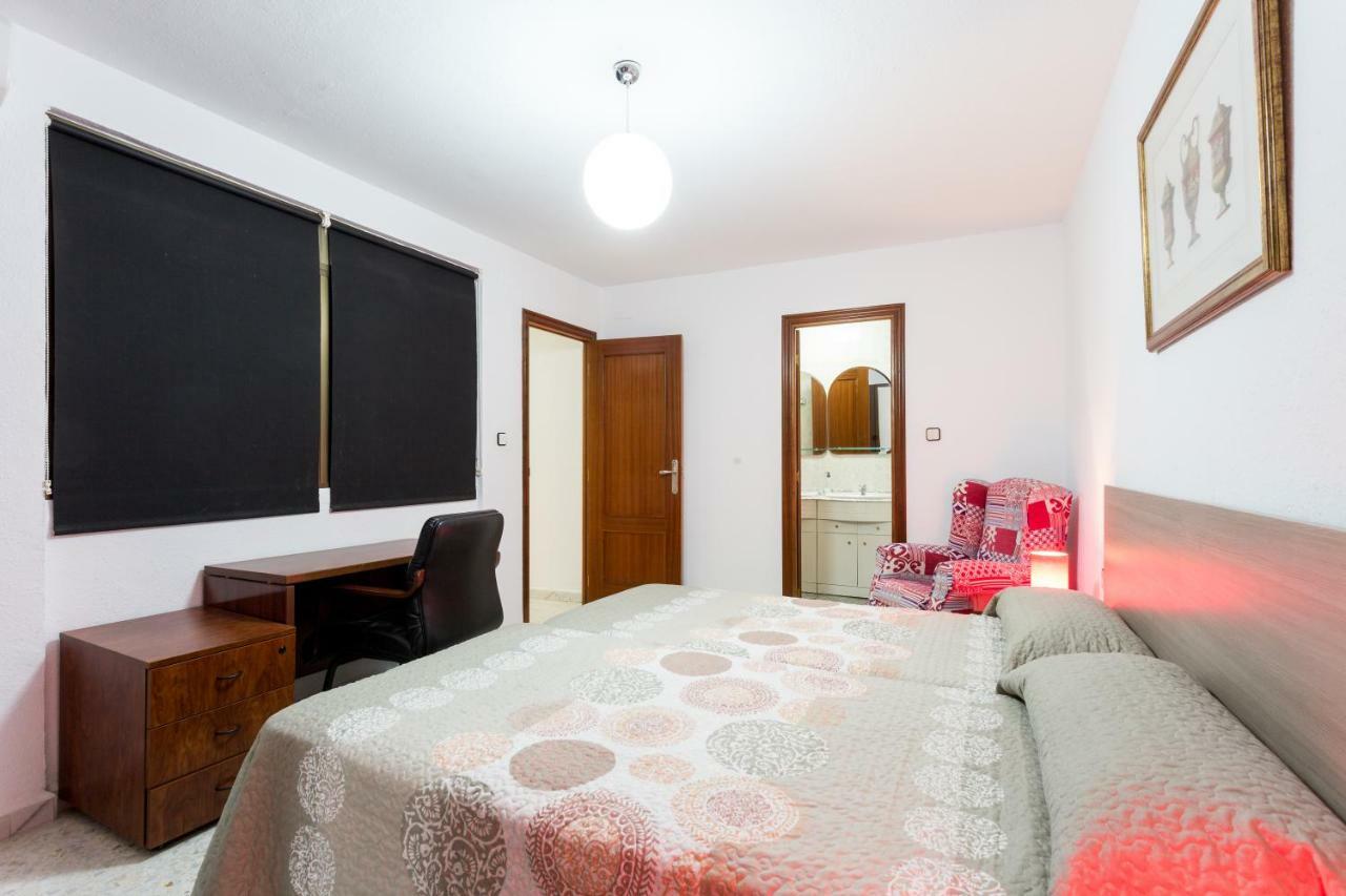 Appartamento Holi-Rent Albareda Siviglia Esterno foto