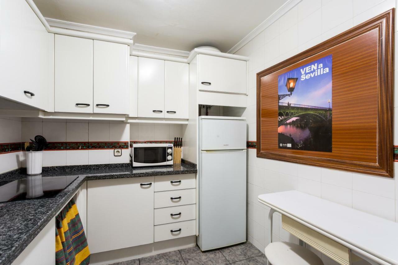 Appartamento Holi-Rent Albareda Siviglia Esterno foto