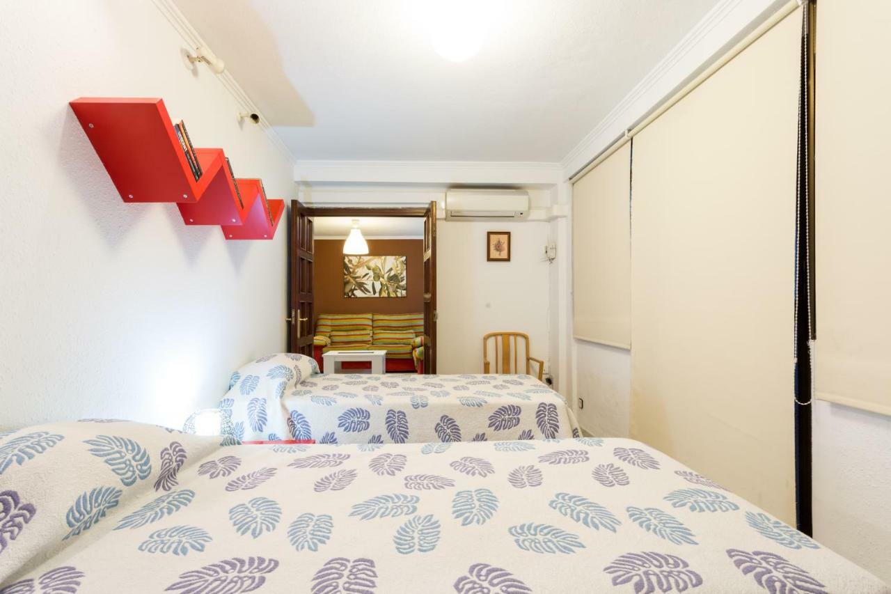 Appartamento Holi-Rent Albareda Siviglia Esterno foto