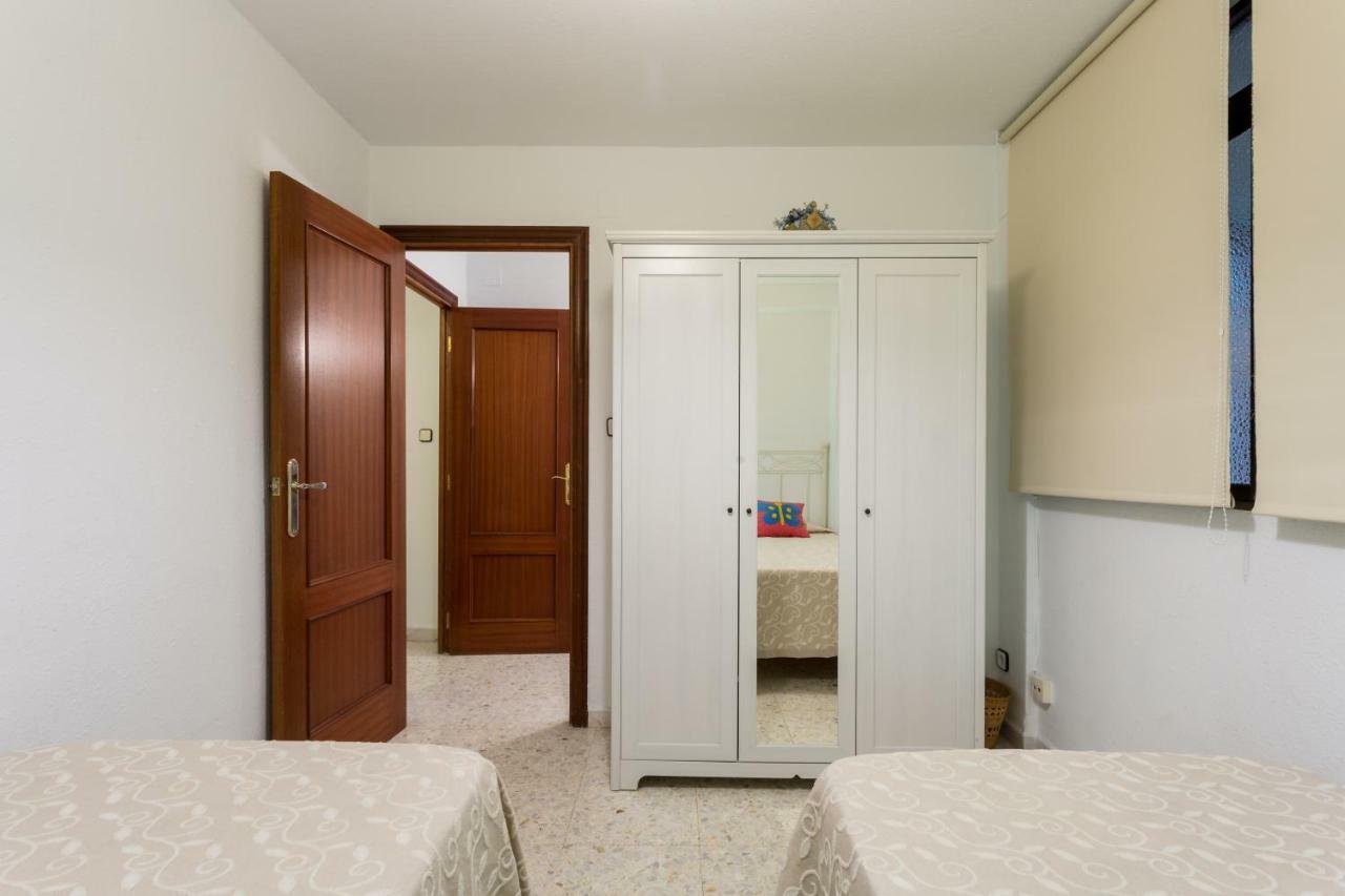 Appartamento Holi-Rent Albareda Siviglia Esterno foto